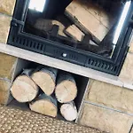 샬레 Ksiazka I Kubek Juszczyna