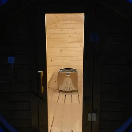 Ksiazka I Kubek Chalet Juszczyna