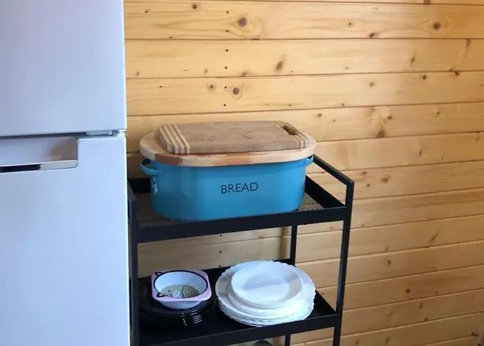 Chalet Ksiazka I Kubek Juszczyna